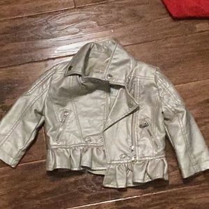 So it's gold jacket size 18-24 Mon's